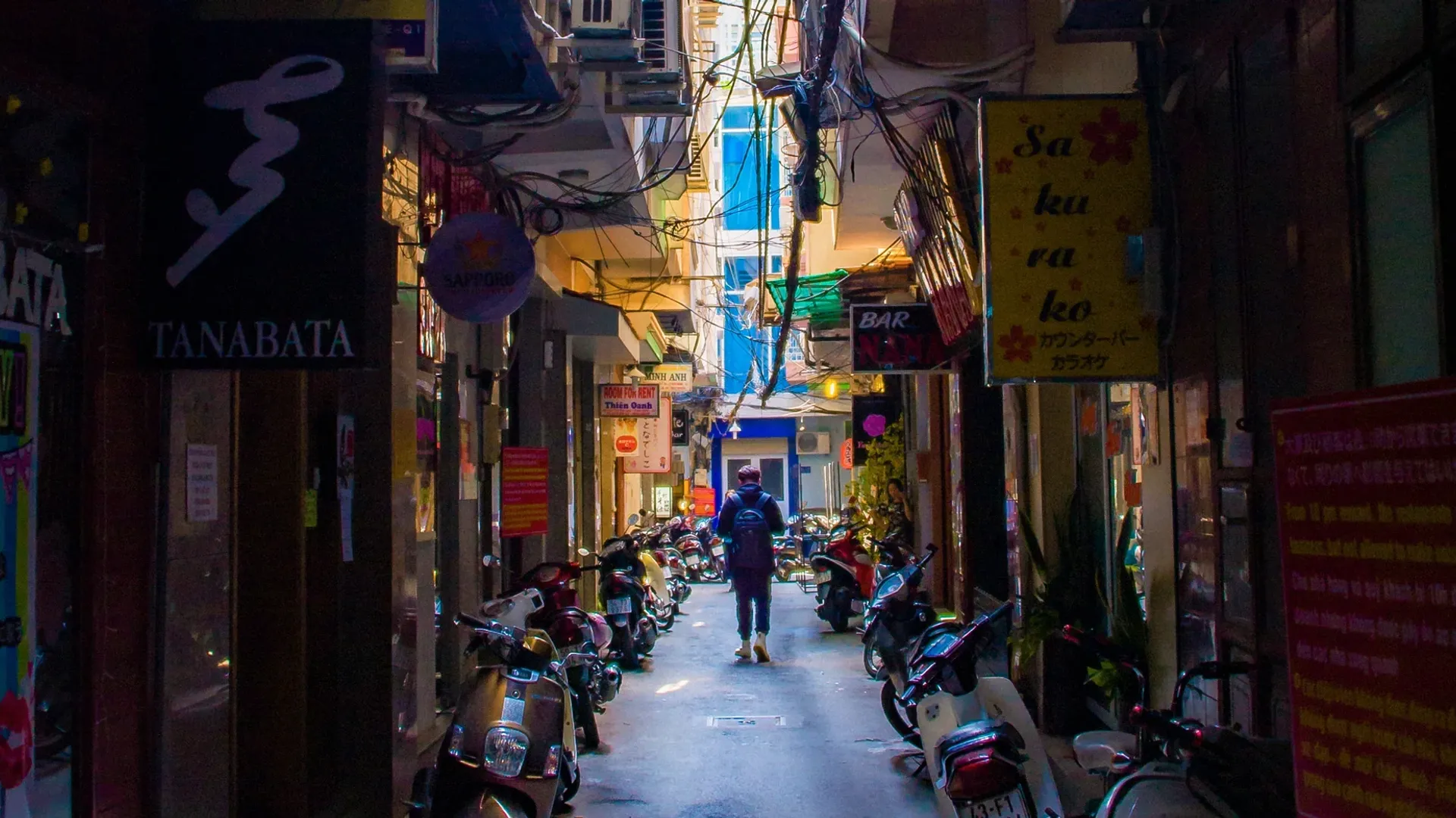 ប្រយោជន៍​ផ្នែក​សម្ភារៈនិយម