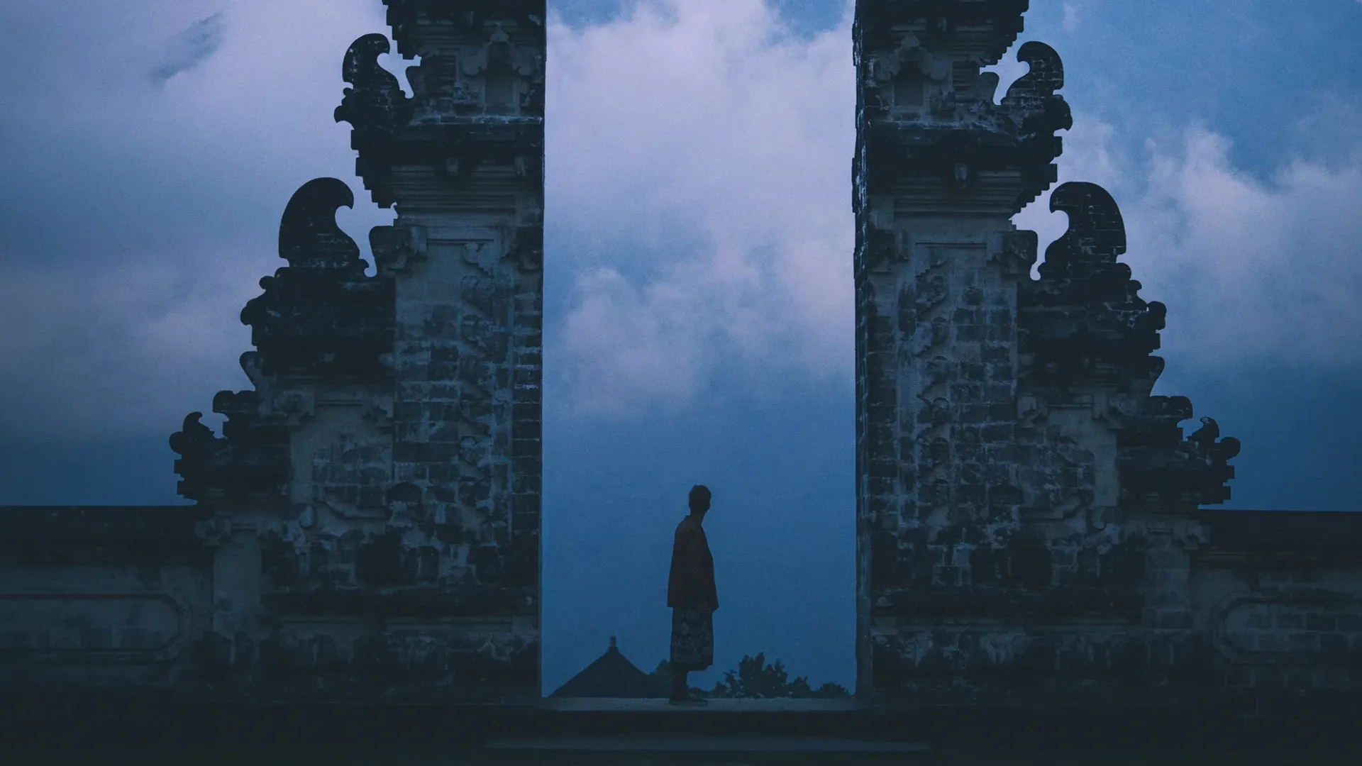 ប៉ម ជាខែល និងជារង្វាន់